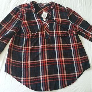 Torrid new fall top size 00 = M/L =10